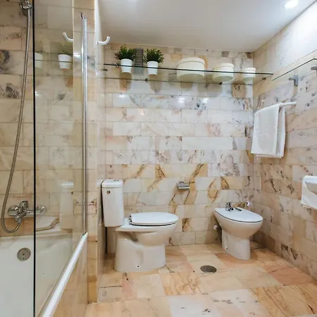 Pajaritos - Private Parking Included Apartment